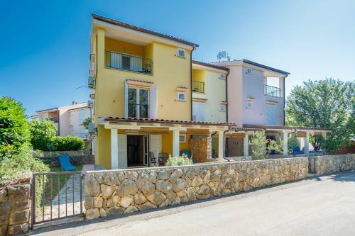 Apartamentos Guki Reihenh�user