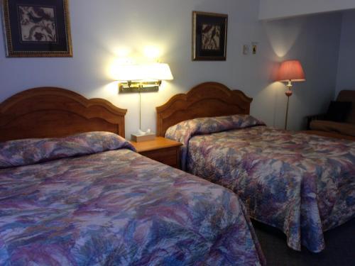 Red Roof Motor Inn