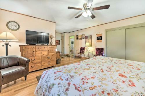 Campbell Retreat In Maggie Valley With Deck!