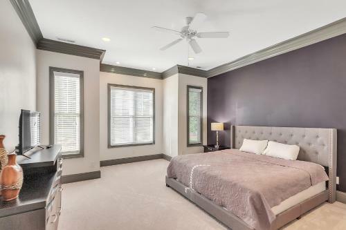 Spacious Home With 4 Master Suites In Quiet Community Home