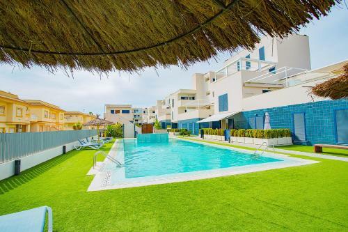 210 New Mar Pool - Alicante Holiday