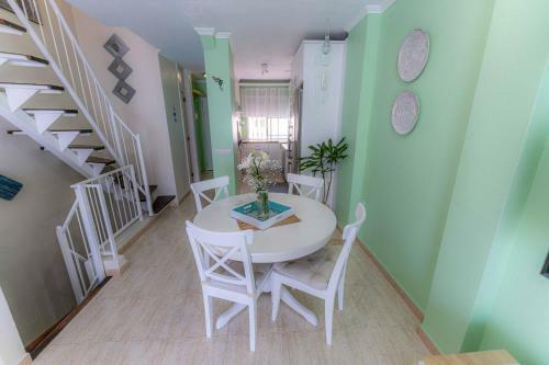 Apartamento La Sonada Bright Penthouse With Views