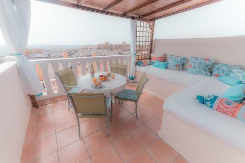 Apartamento La Sonada Bright Penthouse With Views