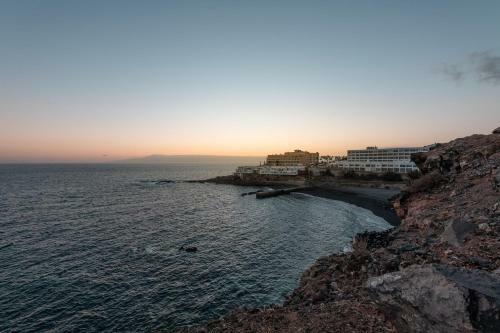 Apartamento La Sonada Bright Penthouse With Views