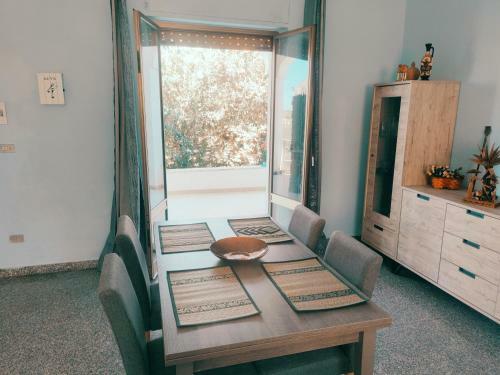 In Villa Con Piscina E Jacuzzi A San Leone