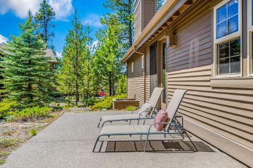 Luxury On Lassen
