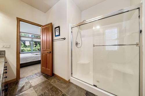 Luxury On Lassen