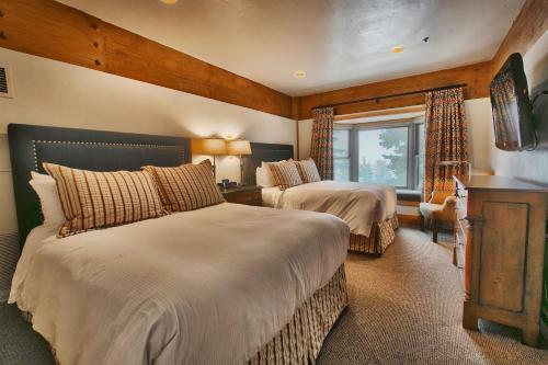 Luxury Four Bedroom Townhouse Townhouse