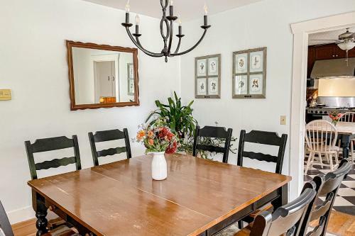 Three Cedars Farmhouse
