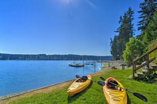 Waterfront Gig Harbor Home With Furnished Deck