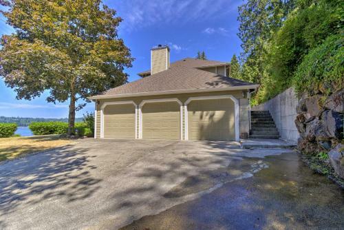 Coastal Port Orchard Retreat With Beach Access!