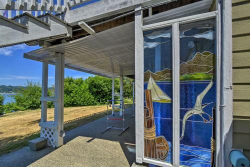 Coastal Port Orchard Retreat With Beach Access!