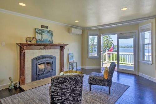 Coastal Port Orchard Retreat With Beach Access!