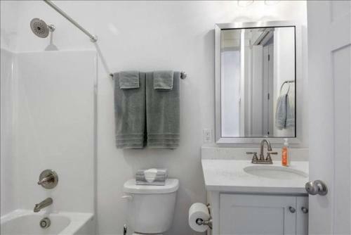 Apartamento Moorings 22 - Your Perfect Getaway Starts Here!