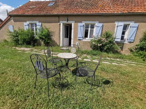 Maison De Campagne Isol�e Pour Famille