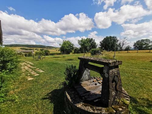 Maison De Campagne Isol�e Pour Famille