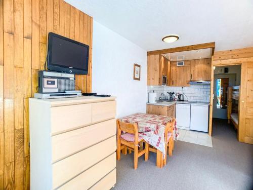 Apartamento Studio Tignes, 1 Pi�ce, 4 Personnes - Fr-1-406-236