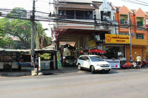 Hotel Monmuang