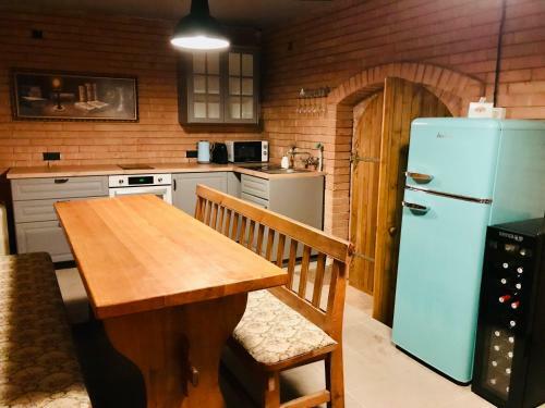 Lodge Vesel� - Vinn� Sklep