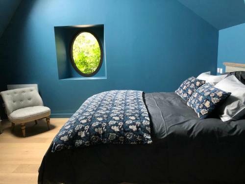 Hostal Le Prieur� De Bazainville