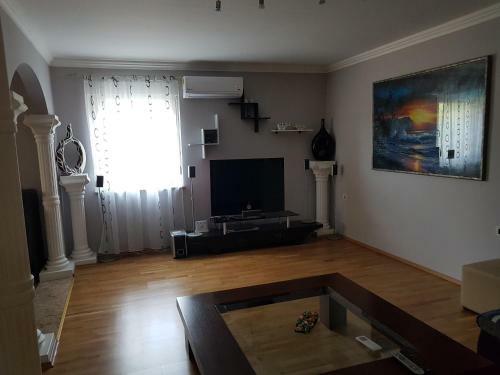 Hostal Guesthouse Amar