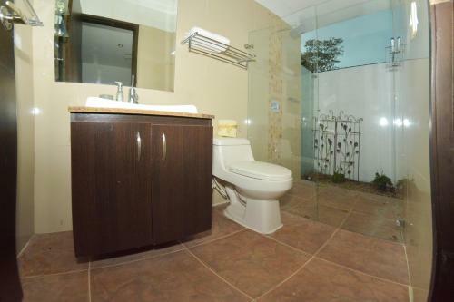 Hostal Casa De Campo A 24