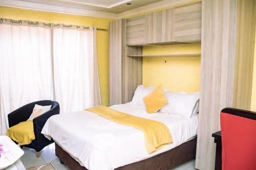 Hostal Phomolong Guest House Soweto
