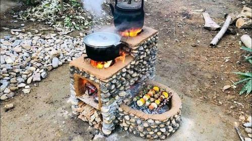 Hostal Brown Bamboo Landak River