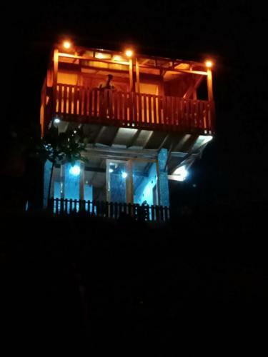 Hostal Brown Bamboo Landak River