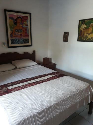 Hostal Frannies Home