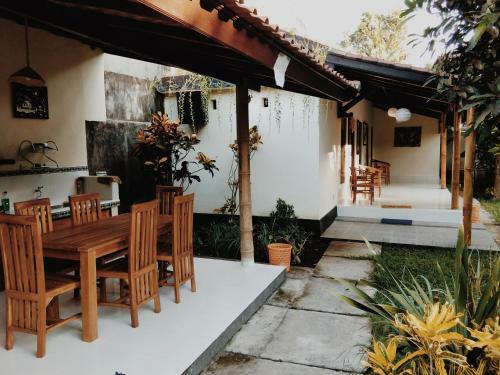 Honey Home Stay