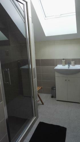 Hostal Ubytov�n� V Soukrom� Opolany U Pod?brad