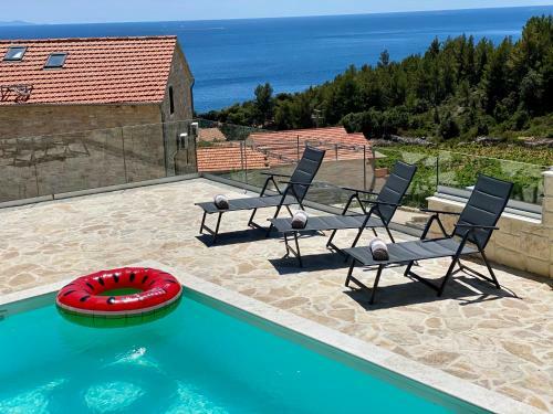 Ku?a Za Odmor "villa Oliva"