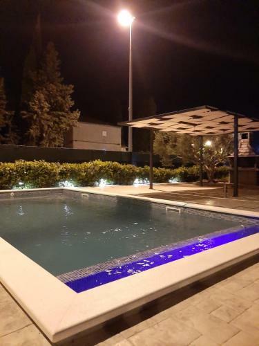 Apartamento App Kat, Tri Kantuna Osibov, Ka?tel Luk?i?, Split