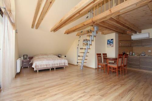 Apartamenty & Restauracja Nadmorska