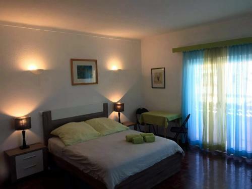 Hostal Lagos Room Booking