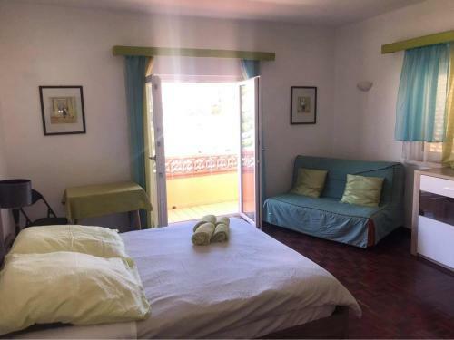 Hostal Lagos Room Booking