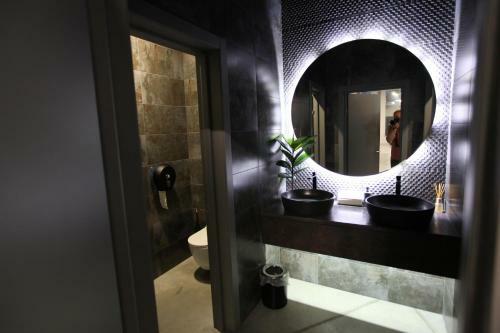 Lomo Hotel Uman