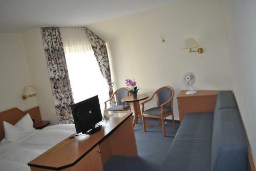 Hostal Hotel Garni Am Sch�fersberg