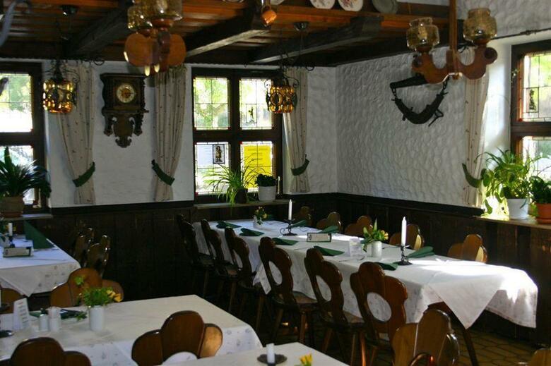Hostal Hotel Petzengarten