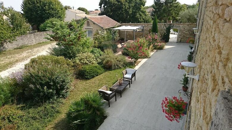 Bed & Breakfast A Fleur Des Champs