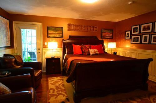 Explorer House Bed & Breakfast