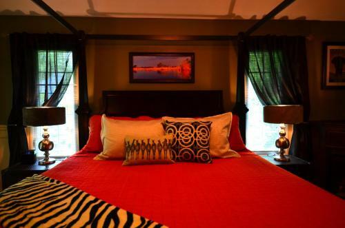 Explorer House Bed & Breakfast