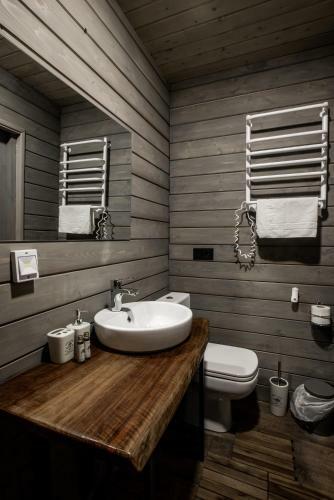 Black Chalet