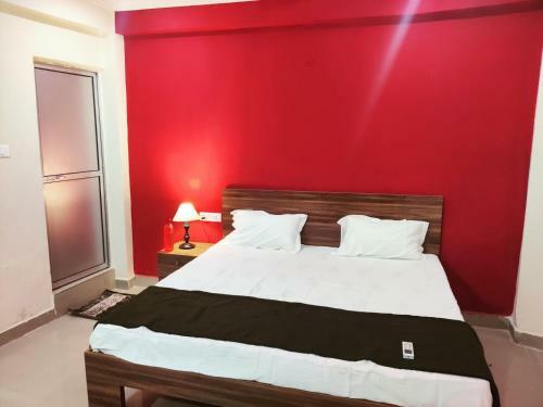 Hotel Sainik Guest House