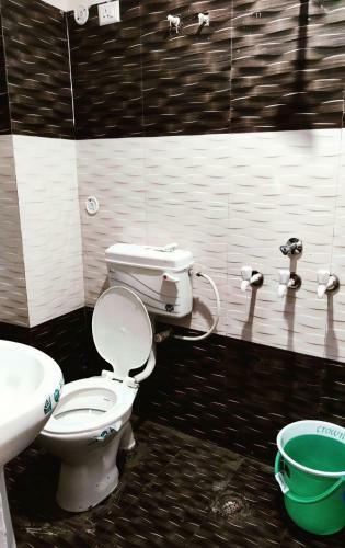 Hotel Sainik Guest House