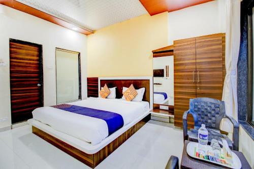 Hotel Spot On 79399 Om Residency Classic