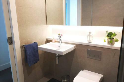 Modern Apartment+office W Parking @ Olympic Park