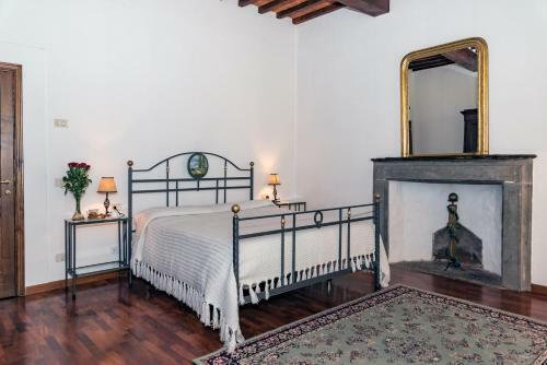 Hostal Rooms San Giuliano