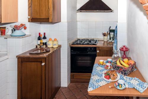 Hostal Rooms San Giuliano